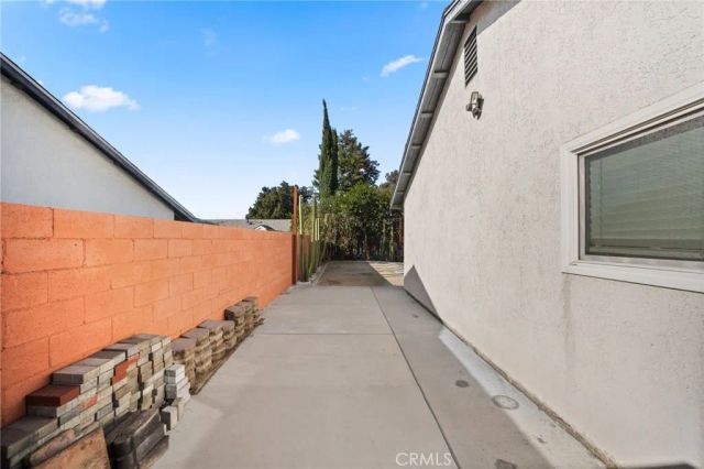 1557 Cambridge Avenue, Redlands, CA 92374