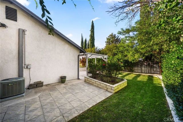 1557 Cambridge Avenue, Redlands, CA 92374