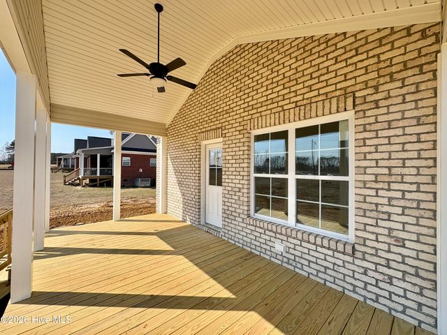 7597 Sweetwater Drive, Nashville, NC 27856