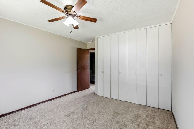 5512 Woodside Road SE, Prior Lake, MN 55372