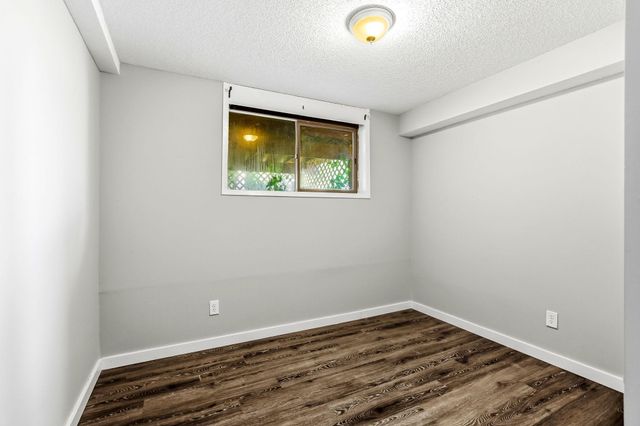 5512 Woodside Road SE, Prior Lake, MN 55372