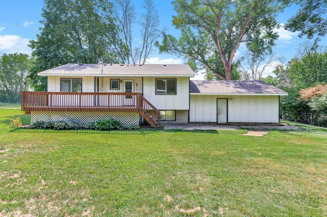 5512 Woodside Road SE, Prior Lake, MN 55372