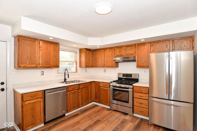 1935 N Centennial Street, Indianapolis, IN 46222