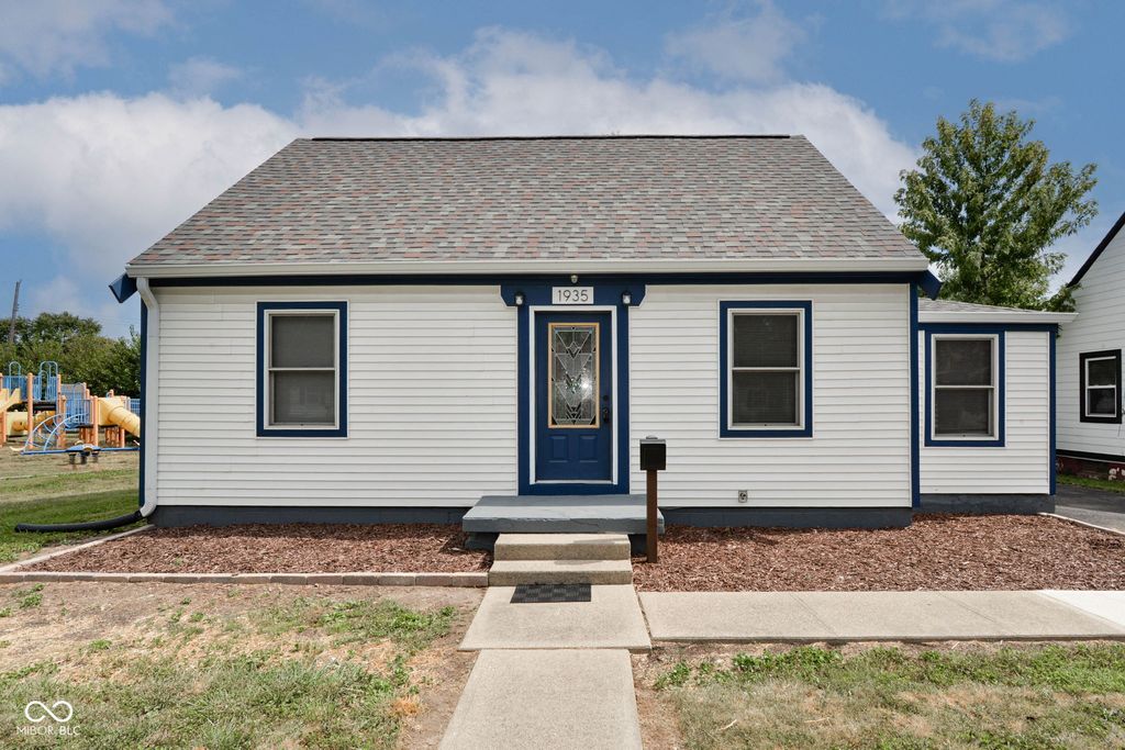 1935 N Centennial Street, Indianapolis, IN 46222