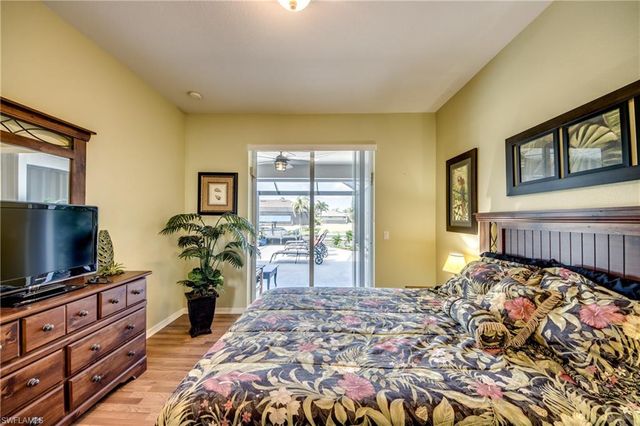 3914 SW 17th AVE, Cape Coral, FL 33914