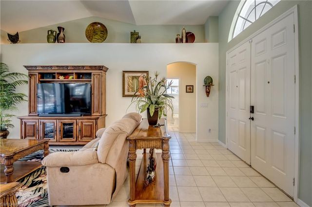 3914 SW 17th AVE, Cape Coral, FL 33914