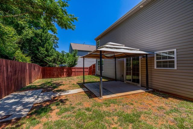 800 S Brighton Ridge Court, Wellford, SC 29385