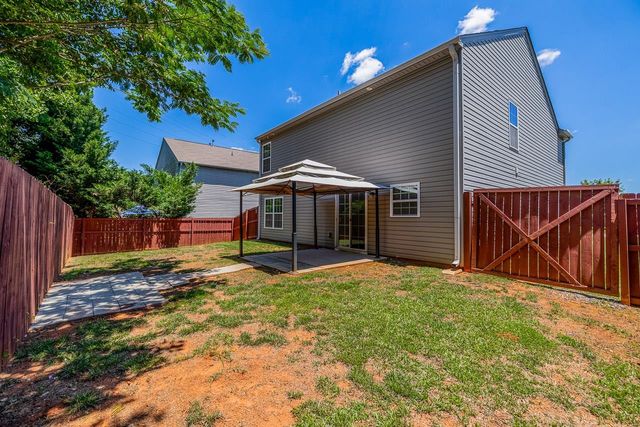 800 S Brighton Ridge Court, Wellford, SC 29385