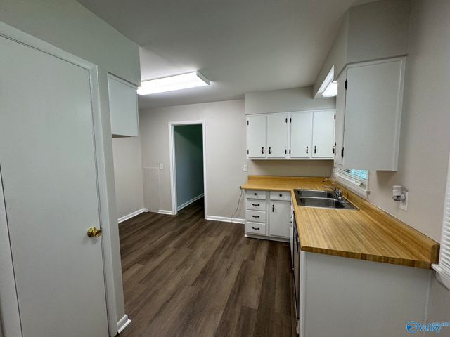 2617 Waltham Drive E, Huntsville, AL 35811