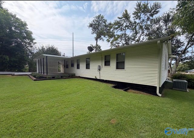 2617 Waltham Drive E, Huntsville, AL 35811