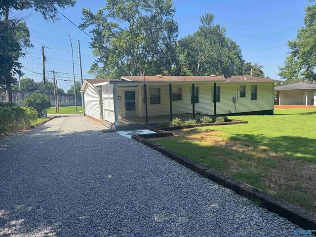 2617 Waltham Drive E, Huntsville, AL 35811