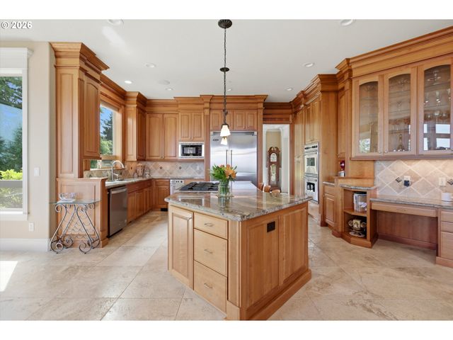 18011 Sw HUCKLEBERRY Ct, Sherwood, OR 97140