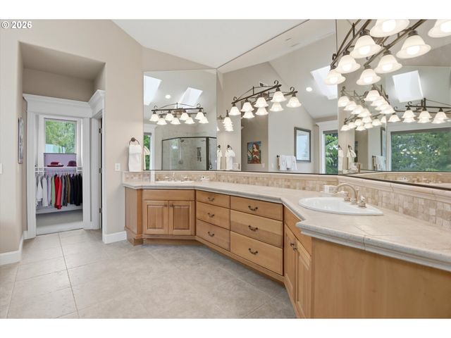 18011 Sw HUCKLEBERRY Ct, Sherwood, OR 97140