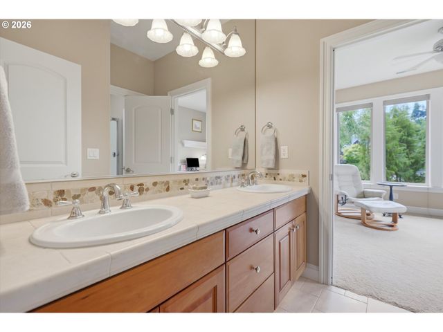 18011 Sw HUCKLEBERRY Ct, Sherwood, OR 97140