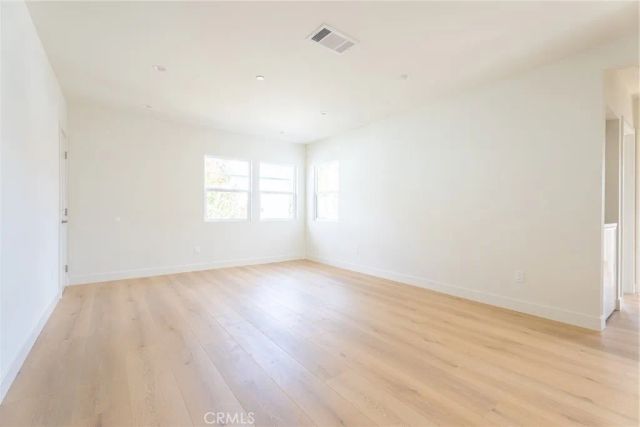 1065 E Spazier 202, Burbank, CA 91502