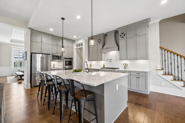5816 Wagonvale Dr, Arrington, TN 37014