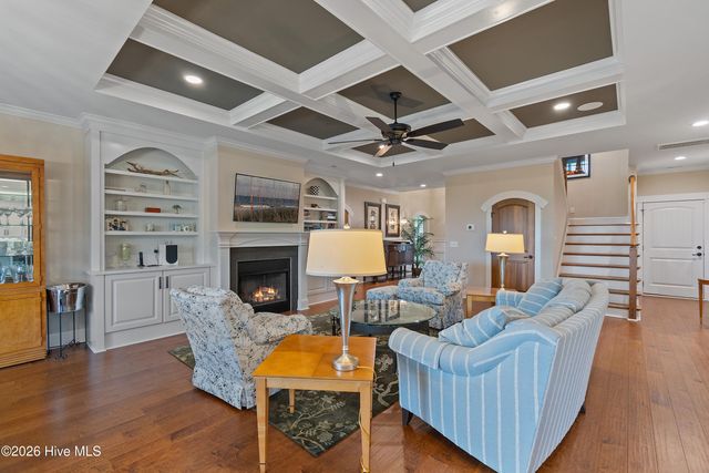 202 River Drive, Southport, NC 28461