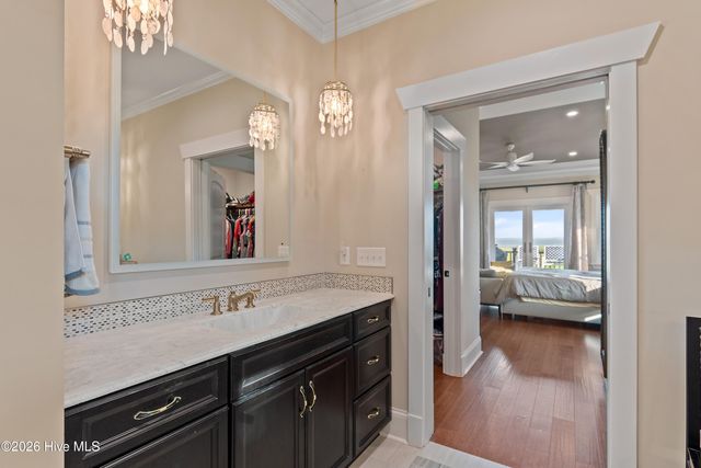 202 River Drive, Southport, NC 28461