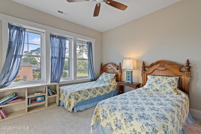 202 River Drive, Southport, NC 28461