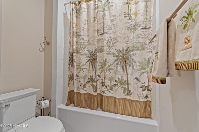 202 River Drive, Southport, NC 28461
