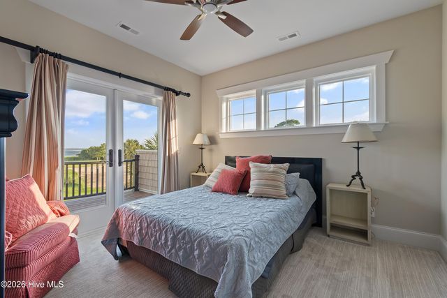 202 River Drive, Southport, NC 28461