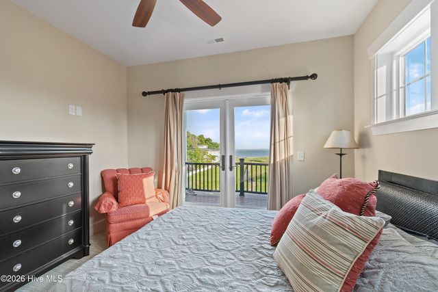 202 River Drive, Southport, NC 28461