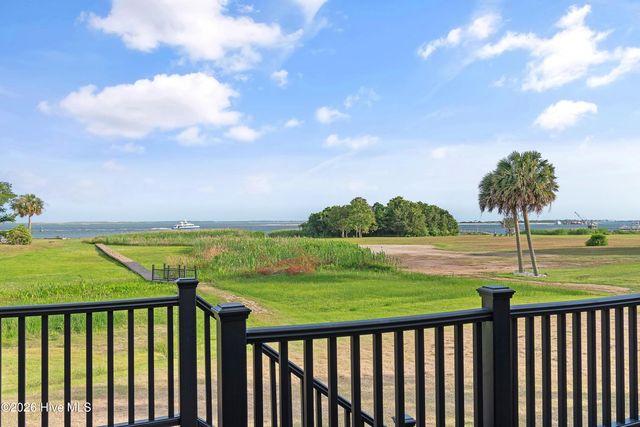 202 River Drive, Southport, NC 28461