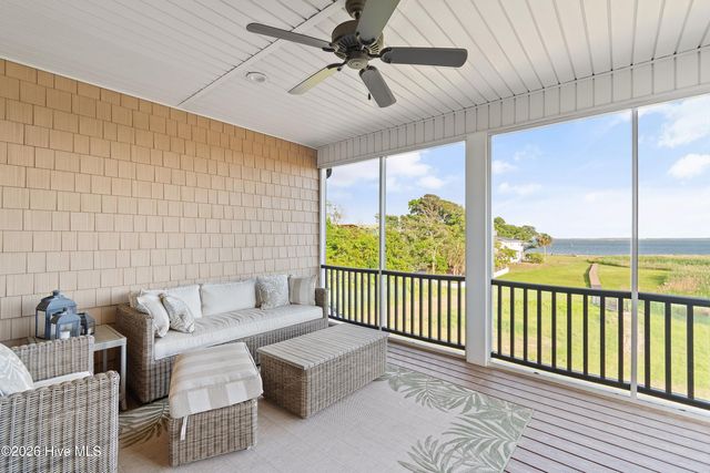202 River Drive, Southport, NC 28461
