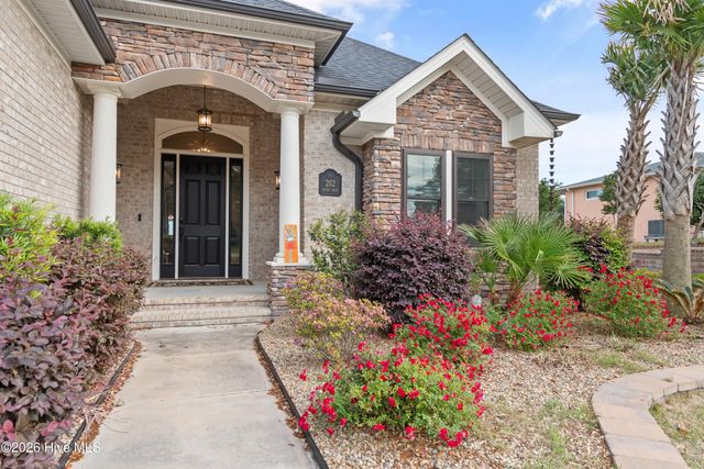 202 River Drive, Southport, NC 28461