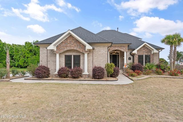 202 River Drive, Southport, NC 28461