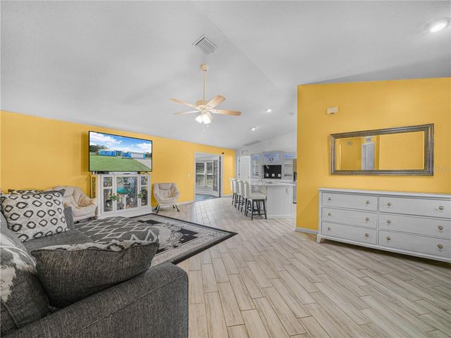 8926 CYPRESSWOOD DRIVE, Lake Wales, FL 33898