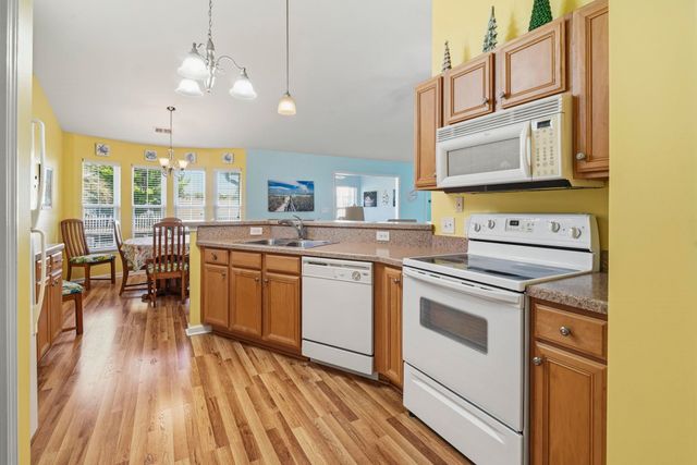 1028 Great Lakes Circle, Myrtle Beach, SC 29588