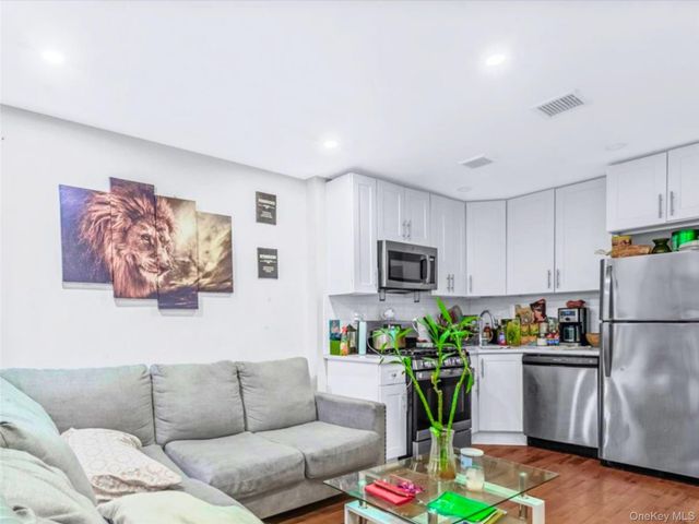 8920 Avenue B, Brooklyn, NY 11236