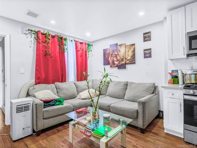 8920 Avenue B, Brooklyn, NY 11236
