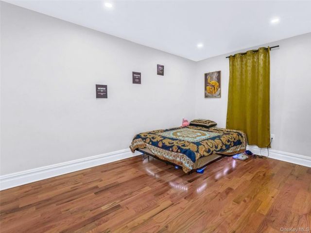 8920 Avenue B, Brooklyn, NY 11236