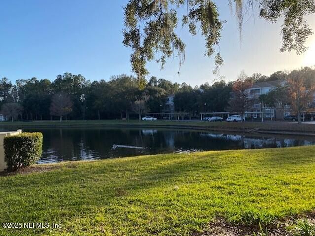 10550 BAYMEADOWS Road 327, Jacksonville, FL 32256