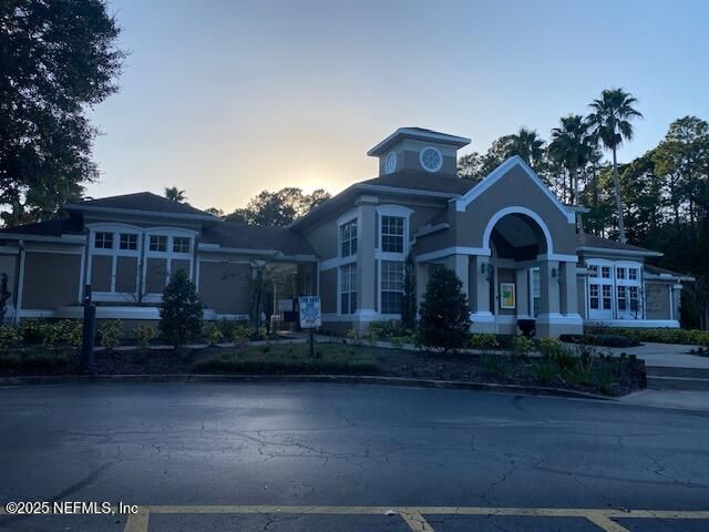 10550 BAYMEADOWS Road 327, Jacksonville, FL 32256