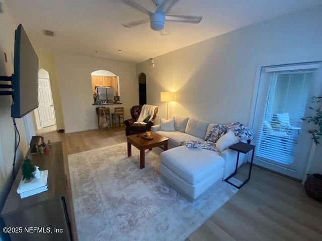 10550 BAYMEADOWS Road 327, Jacksonville, FL 32256