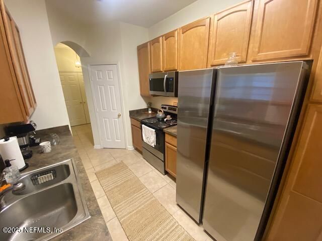 10550 BAYMEADOWS Road 327, Jacksonville, FL 32256