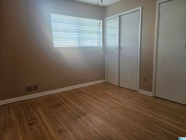 4852 SMITHFIELD DRIVE N, Birmingham, AL 35207