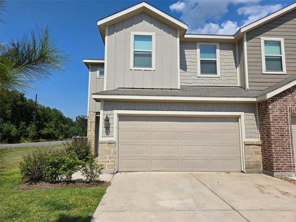 9914 Grosbeak Lane, Magnolia, TX 77354