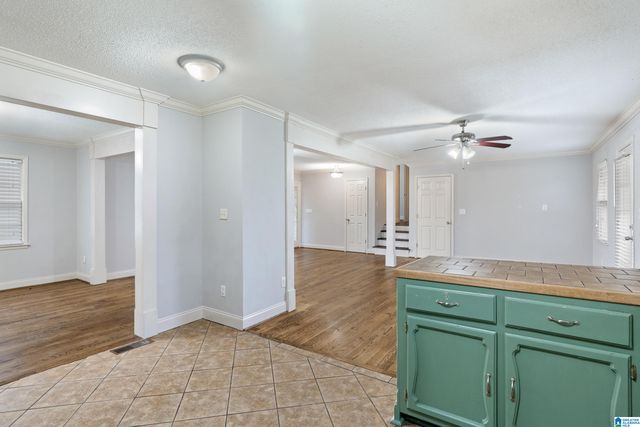 2030 CARRAWAY STREET, Birmingham, AL 35235