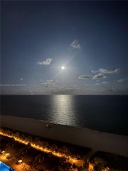 2555 Collins Ave 1901, Miami Beach, FL 33140