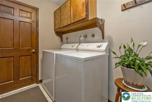 2838 Edgemont Drive, Salisbury Twp, PA 18103
