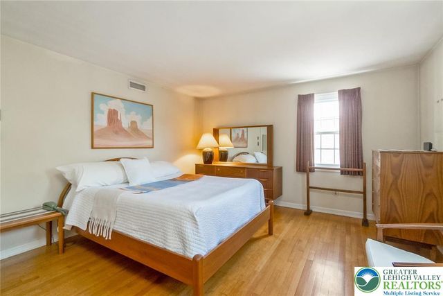 2838 Edgemont Drive, Salisbury Twp, PA 18103