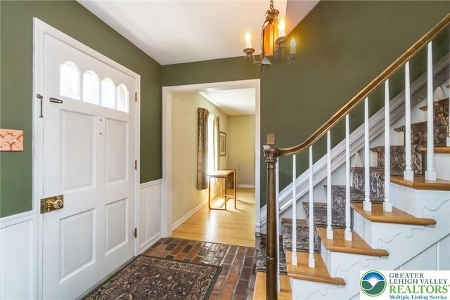 2838 Edgemont Drive, Salisbury Twp, PA 18103