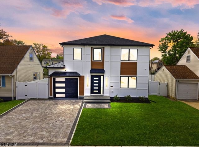 14 26Th St, Fair Lawn Boro, NJ 07410