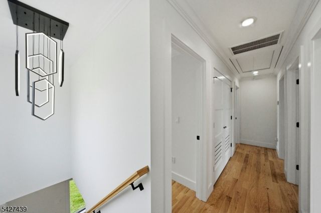 14 26Th St, Fair Lawn Boro, NJ 07410