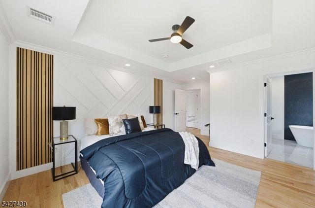 14 26Th St, Fair Lawn Boro, NJ 07410