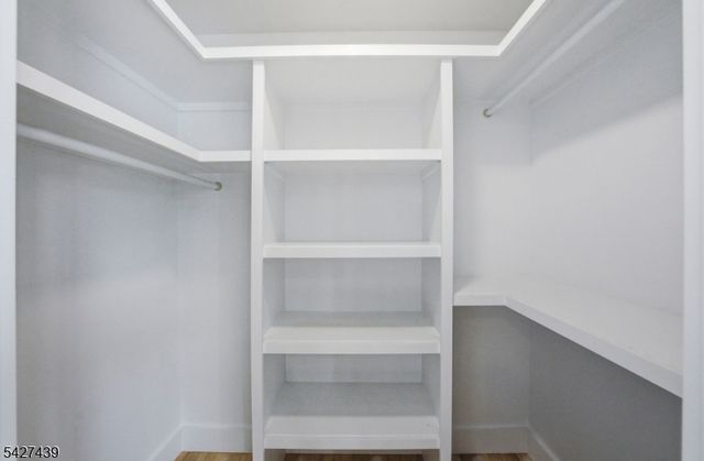 14 26Th St, Fair Lawn Boro, NJ 07410